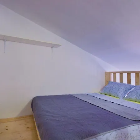 Svjetlana * Пула