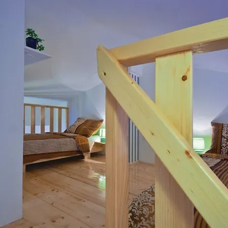 Svjetlana * Пула